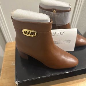 Ralph Lauren women wynne ankle boot